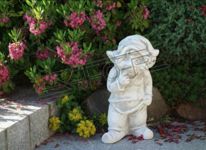 Young boy 40cm figure statue figures sculpture decorative statues garden